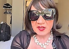 Kinky blonde takes big toys at the window