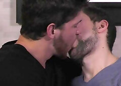 DrillMyHole - Muscled Ashton McKay wishes for swallow