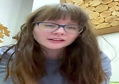 Homemade Amateur Pussy Licking Fun with Hot Brunettes