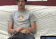 Adorable Danny's solo couch wank and cumshot fun during interview