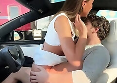 Brunette hardcore blowjob