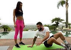 Trans gym tutor gets tempted and barebacked in doggy position and reverse cowgirl by dude