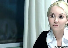 Co workers were lovers that gets so horny and fucks inside the bathroom