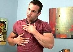 Men Over 30: Max Embraces His Sexuality at 36