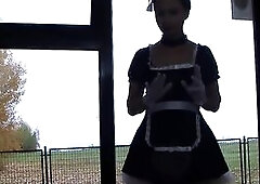 Wanilianna as a amoral and wicked maid has more excellent things to do than cleaning. FULL HD movie scene.