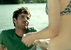 Honeymoon (2014) Rose Leslie