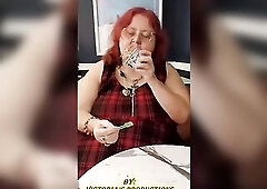 Nurse Vicki likes to eat as u know here, that babe's eating a palatable sandwich and a boiled egg playing with her food then later that babe'