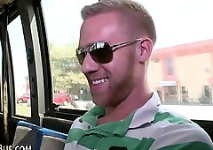 Amateur straight guy cums