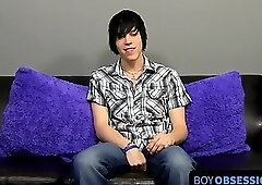 Emo fingers his ass and masturbates after being interviewed solo