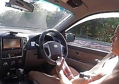 Naked man drives around town and hopes not to get caught