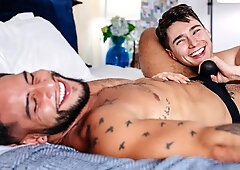 Condom-free assfuck with Brock Banks & Leo Grand