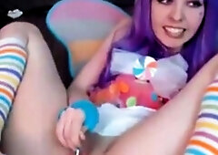 Fairy Cosplayer Pleasures Herself in Stockings On Webcam