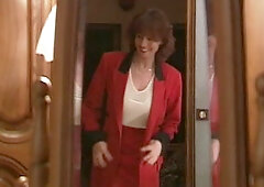 Long legged mom gets her ass fucked