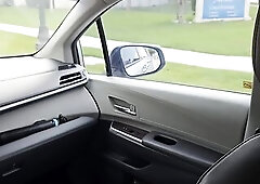 Stranger gave me a ride home, then filled my snatch with his cum