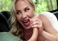 Euro Masseuse Suggests Taxi Driver With Sports Damage Greater quantity Than a Massage After Seeing His Weenie