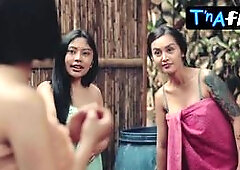 Aliya Raymundo Lesbian,  Breasts Scene  in Maalikaya