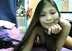 Sexy Filipina Cat Julia on Webcam