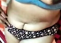 Gouthami reddy manthena removed dress & showing her bra & Milky boobs on bed video