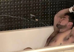 BROMO.com: Big dick Aspen handjob