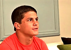 Solo masturbation video with a really handsome dude (Lukas)