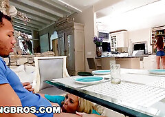 BANGBROS - Stepmom Meets and Fucks d.’s Boyfriend (bbc15943)