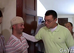 Guys Tricked Into Hook-Up