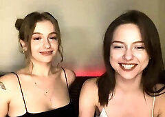 Hot amateur webcam teen masturbates for their fans