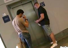 Dudes Sucking Cock And Fucking In The Public