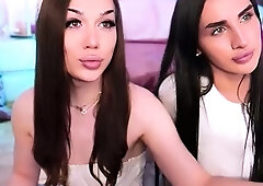 Brunette amateur webcam teen girl stripping