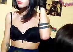 Shemale amateur enjoys receiving a sloppy blowjob from her boyfriend