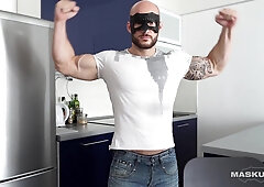 BEHIND-THE-SCENES wt Solo Grizzly New-cummer David Chief