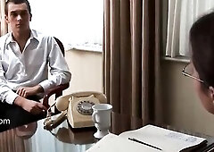 Love her face as that babe humiliates and belt-ons him ...