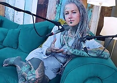 Anuskatzz tattoo model ASMR Y - U podcast talking