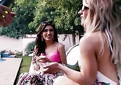 TRANSFIXED - Venus Lux & mother I'd like to fuck Cherie DeVille Erotic Sex FULL SCENE!