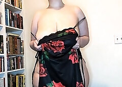 Leann amateur beautiful brunette with big boobs