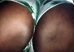 Twerking butt clapping