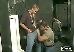 muscle guy fucking in bathroom