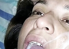 Facial y traga leche