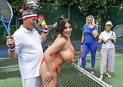 Beauty with huge boobs Sarah Arabic likes jumping on a large dick