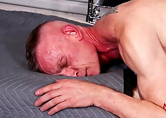 NASTYDADDY Mike Gerle Gets on all fours And Chisel Idolizes Muscular DILF Fap Dixon