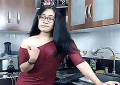 Big booty shemale, huge cock shemale