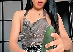 Cock-loving Latina Tranny Hits the Cucumber Jackpot