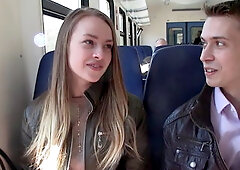 Pickup porn with girl from the train