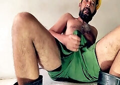 Hairy gay, solo, amateur gay