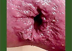 Lara stretches her sissy cunt