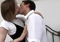 Beautiful skinny crossdresser fucked