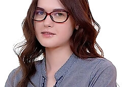 Ariana Is A Pretty Cum Junkie